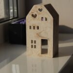 Будиночок високий